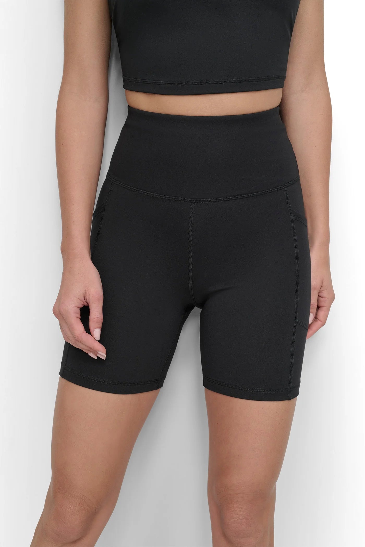 DKNY Women's Yoga/Bike Short Tallas: S M L